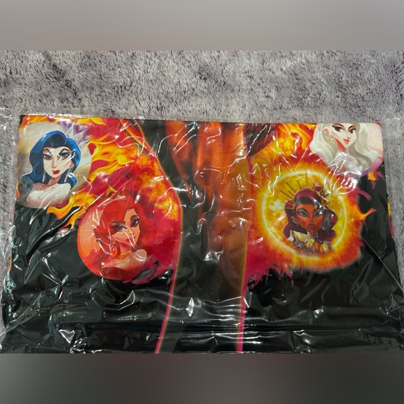 RuPaul’s Drag Race Werq the World TShirt - Picture 4 of 5